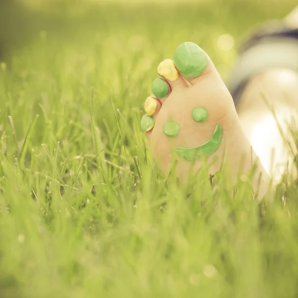 Счастливые ноги — стоковое фото