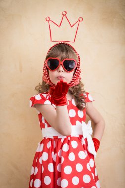 küçük kız hava öpeyim