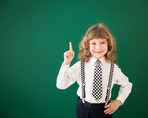 Niño de escuela en clase . — Foto de Stock