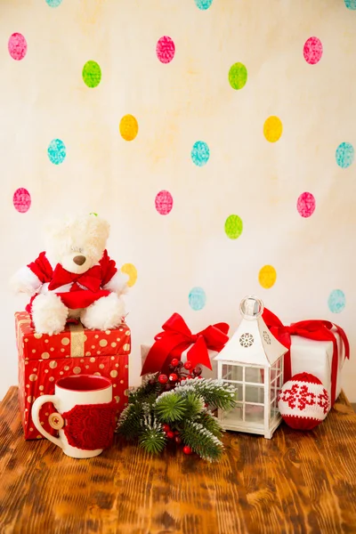 Decorações de Natal na mesa — Fotografia de Stock