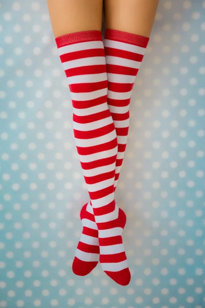 Sexy Santa kobieta nogi — Zdjęcie stockowe
