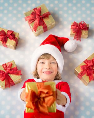 Çocuk Noel GIF kutuları ile