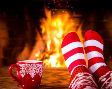 Noel şömine yakın