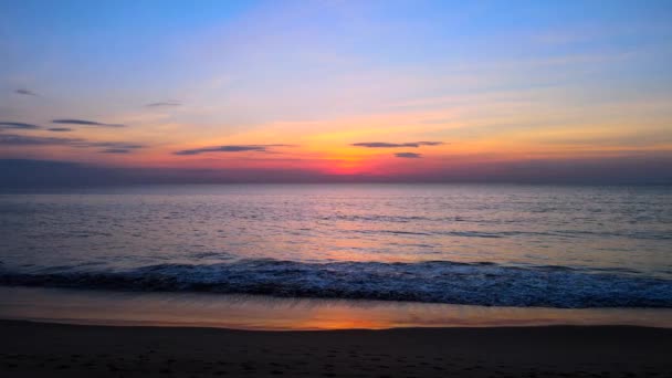Playa Phuket Puesta Sol Playa Tropical Mar Nueva Normalidad Después — Vídeos de Stock