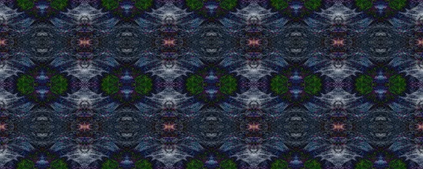 Etnik Kusursuz Desen.