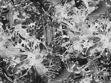 Püskürme izi yok. Siyah beyaz suluboya fırça darbesi grunge tasarımı. Suluboya soyut sıçrama boyası tasarımı. Elle çizilmiş mürekkep lekeleri. Toprak sıçrama deseni. Sıvı damlayan fırça sonsuz iz.