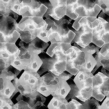 Siyah suluboya kusursuz desen. Fırça darbeleri arka plan. Klasik soyut yaz akrilik sonsuz fayans. Suluboya bal peteği sanatsal baskısı. Etnik altıgen yüzeyi. Basit yaratıcı ressamlık.