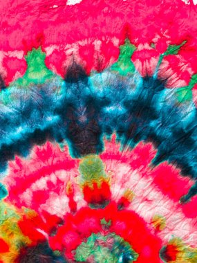 Psikedelik girdap tekstili. Özgürlük Girdabı 'nı bağladı. Boho Boyalı Kıyafetler. Reggae Suluboya Efekti. Kırmızı ve İndigo Kravatlı Spiral Arka plan. Hippi Batic. Canlı Haight San Francisco Swatch. 