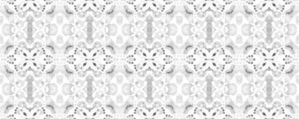 Gri ölçekli Geometrik Etnik Kusursuz Desenli Ikat Yatay Doku. Eğlenceli Simetrik Sınır Uyumu. Suluboya El Çizilmiş Batik. Psikedelik Halk Arkaplanı. Allover Etnik Mayo Tasarımı