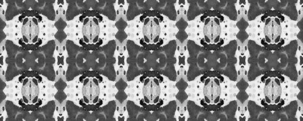 Suluboya El Çizilmiş Batik. Psikedelik Meksika Geçmişi. Allover Eğlence Mayo Tasarımı. Afrika fayansı. Etnik Kusursuz Doku. Siyah ve Beyaz Aztek Geometrik Tekstil İlişkisi. Afrika Deseni.