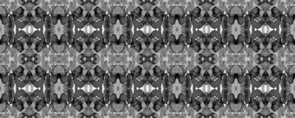 Suluboya El Çizilmiş Batik. Psikedelik Halk Arkaplanı. Allover Etnik Mayo Tasarımı Eğlenceli Simetrik Sınır İlişkisi. Geometrik Etnik Desensiz Desen Gri Boyut İkat Yatay Doku.
