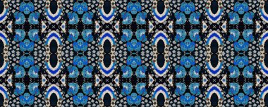 Yılan Derisi Rastgele Doku. Geo Symmetric Ikat Rapport. Siyah, Mavi, Yeşil Canlı Geometrik Mayo desenli. Etnik Kusursuz Düzen. Suluboya Etnik Tasarım. Yaz Rhombus Arkaplanı.