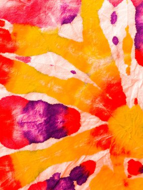 Özgürlük Girdabı 'nı bağladı. Boho Boyalı Kıyafetler. Reggae Suluboya Efekti. Turuncu ve Kırmızı Hippie Batic. Canlı Haight San Francisco Swatch. Boya sarmalı arka plan. Psikedelik Girdap Tekstili.