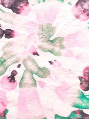 Yeşil ve Kırmızı Psikedelik Girdap Tekstili. Hippi Batic. Canlı Haight San Francisco Swatch. Özgürlük Girdabı 'nı bağladı. Boho Boyalı Kıyafetler. Reggae Suluboya Efekti. Boyalı Sarmal Arkaplan Bağla.