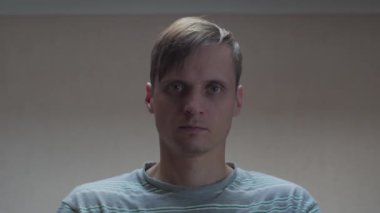 Yorgun Adam Portresi