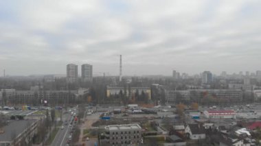 Sonbahar Bulutlu Şehir