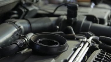 Araba Motorundan Buhar