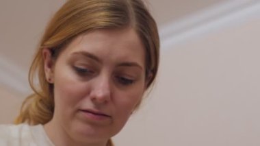 Kadın Kapanış Ödevi