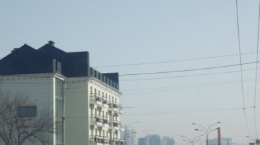 Apartman Arabadan Bina Görünümü