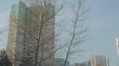 Apartman Arabadan Bina Görünümü