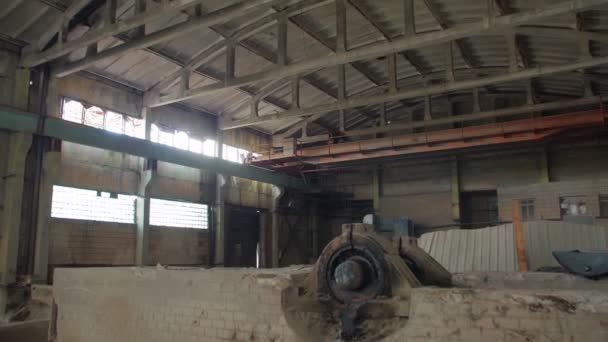 Der verlassene Hangar — Stockvideo