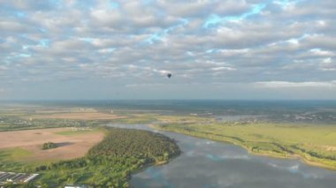 Sıcak Hava Balonları Gökyüzünde