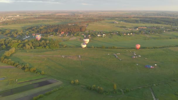 Balões de ar de campo — Vídeo de Stock