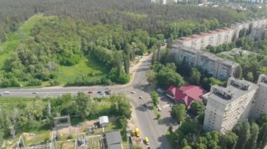 Şehir dışına giden yol.