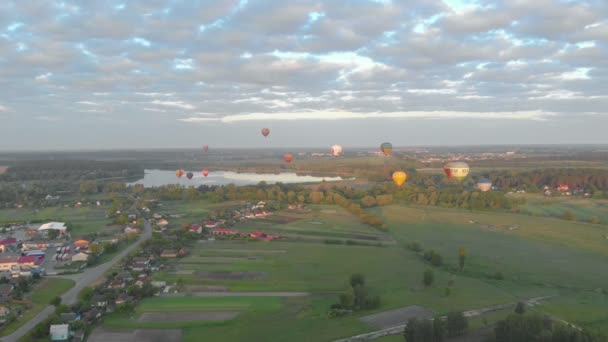 River Flying Balloons — Stock Video