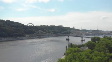 Köprü Nehri Manzarası