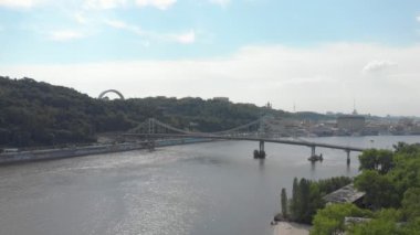 Şehir Peyzaj Köprüsü Nehri