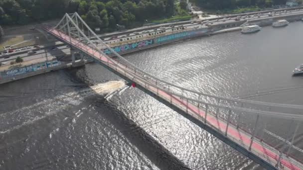 Міст річки Яхт — стокове відео