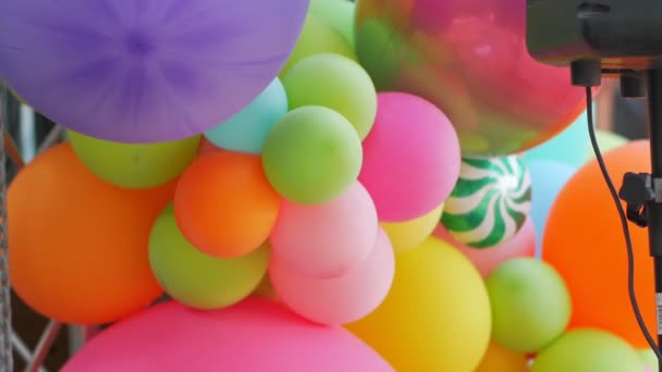 Μπαλόνια χρωμάτων διακόσμησης — Αρχείο Βίντεο