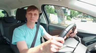 Sürücü bir kavşakta durduruldu