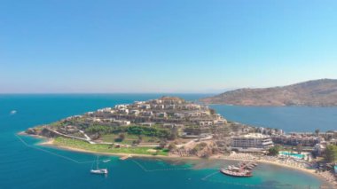 Ada Körfezi Tatil Köyü