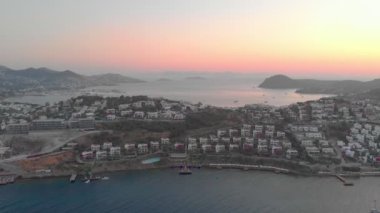 Akşam Denizi Körfezi Tatil Köyü Havacılık