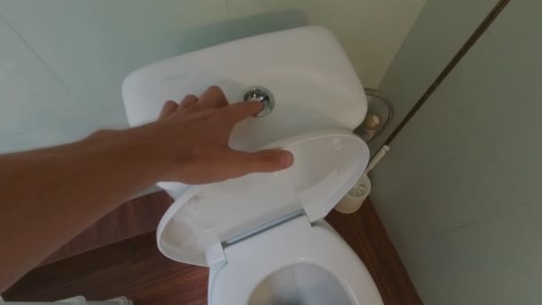 O WC está entupido. — Vídeo de Stock