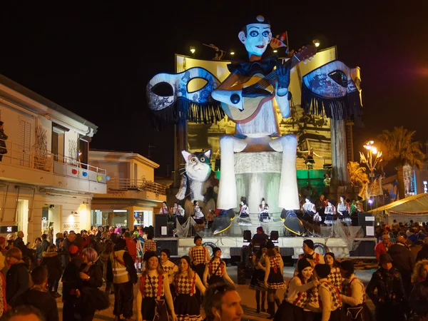 VIAREGGIO, ITALY - March 12:   allegorical float  at Viareggio C — Stock Photo, Image