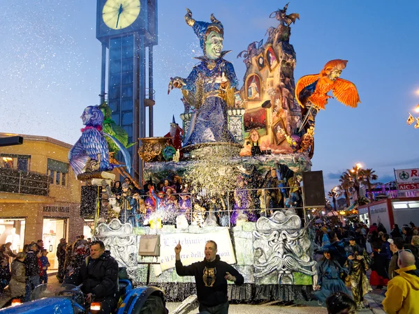 VIAREGGIO, ITALY - March 12:   allegorical float  at Viareggio C — Stock Photo, Image