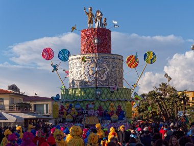 Viareggio, İtalya - 2 Şubat: Viareggio, alegorik float 