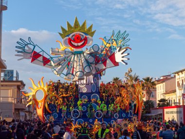 Viareggio, İtalya - 2 Şubat: Viareggio, alegorik float 