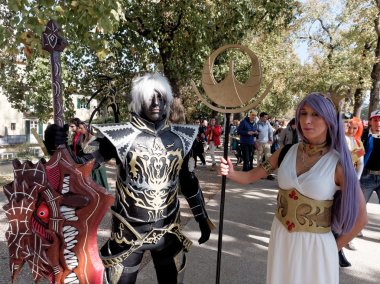 Lucca, İtalya - 11 Kasım: maskeleri çizgi kahramanlar Lucca 