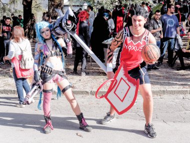 Lucca, İtalya - 11 Kasım: maskeleri çizgi kahramanlar Lucca 