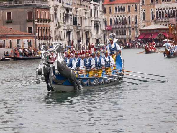 Venetië - 4 September: parade van historische boten gehouden September — Stockfoto