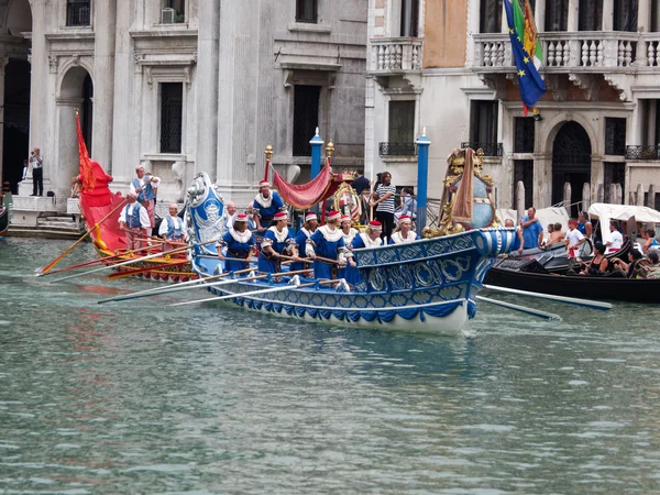 VENICE - SEPTEMBER 4:   parade of historic boats held September — Stock Photo, Image