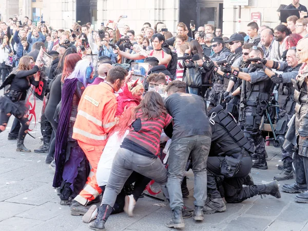 Lucca, Itálie - 11. listopadu: masky kreslenými postavičkami v Lucca — Stock fotografie