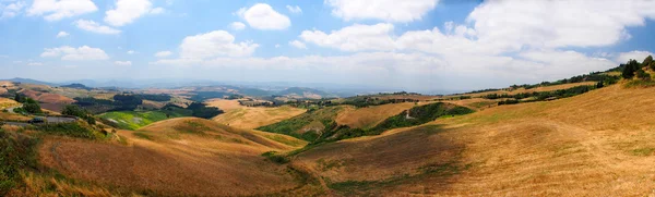 Vistas panorámicas de las colinas toscanas — Foto de Stock