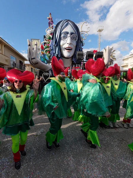 VIAREGGIO, ITALIA - 23 FEBBRAIO: carro allegorico a Viareggio — Foto Stock