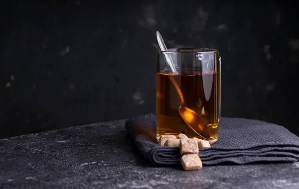 Επιλεκτική εστίαση: Μαύρο τσάι Κεϋλάνης — Φωτογραφία Αρχείου