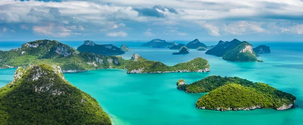 Isole nel Parco Nazionale di Ang Thong . — Foto Stock